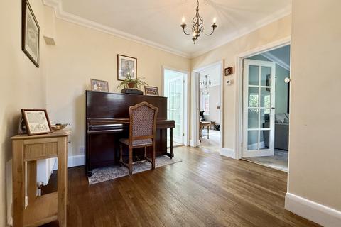 undefined, Warwick Crescent, Stratford-upon-Avon CV37