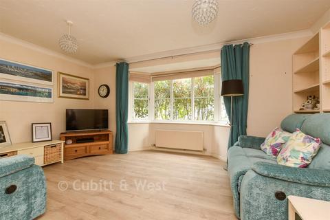 undefined, Vancouver Drive, Langley Green, Crawley, West Sussex