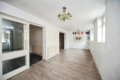 undefined, Wexham Close, Luton