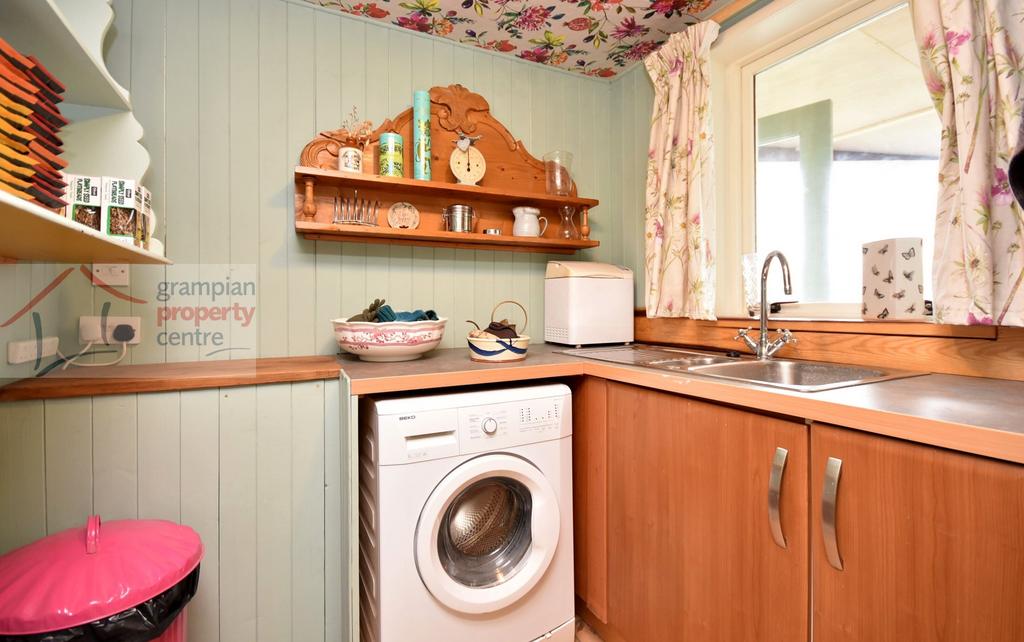 Utility room.JPG