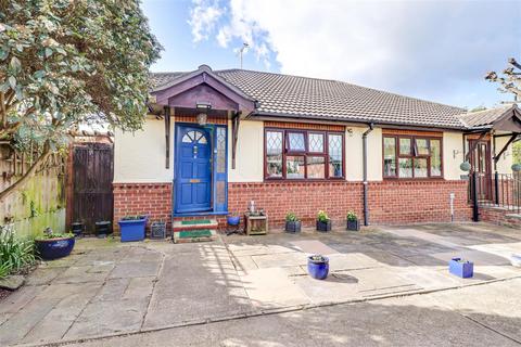 Kingsway Mews, Westcliff-On-Sea SS0