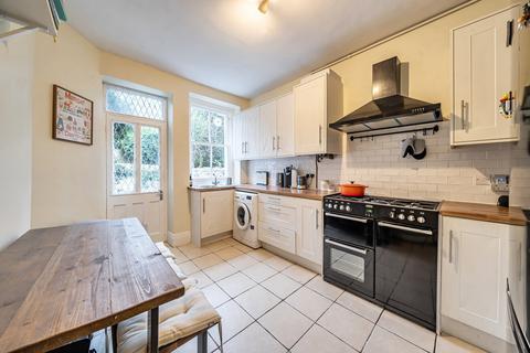 2 bedroom apartment for sale, Mark Mansions, Westville Road