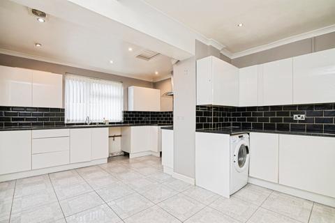 3 bedroom semi-detached house for sale, James Watt Street, West Bromwich