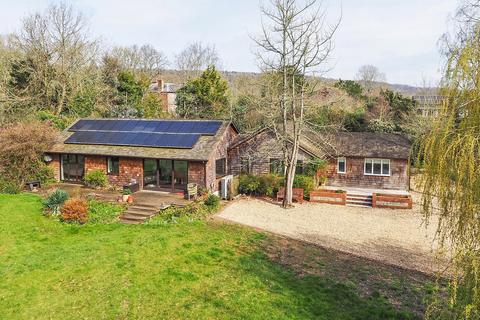 undefined, Winchester Road, Petersfield, GU32