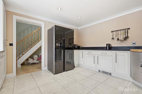 undefined, The Knares, Basildon, SS16 5