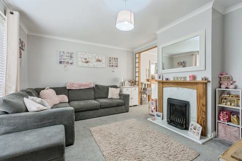 4 bedroom semi-detached house for sale, Dryburgh Crescent, Plymouth