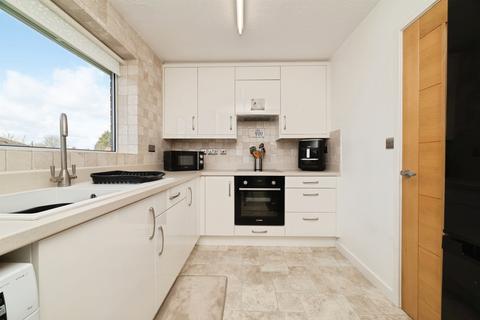 2 bedroom apartment for sale, Wentworth Close, Willerby, Hull