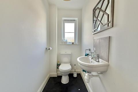 undefined, Chyvelah Close, Truro