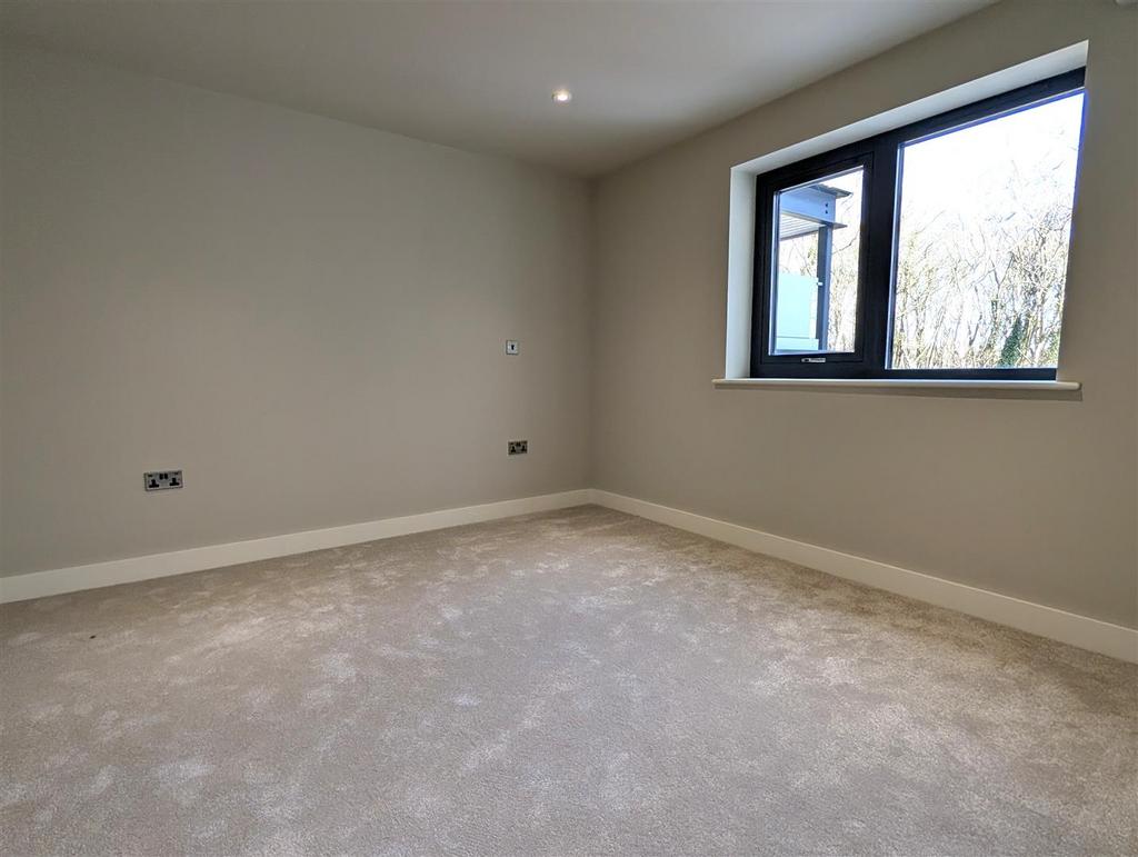 Principal en suite bedroom