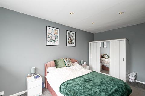 undefined, Palmerston Road, Buckhurst Hill, Essex, IG9 5LN