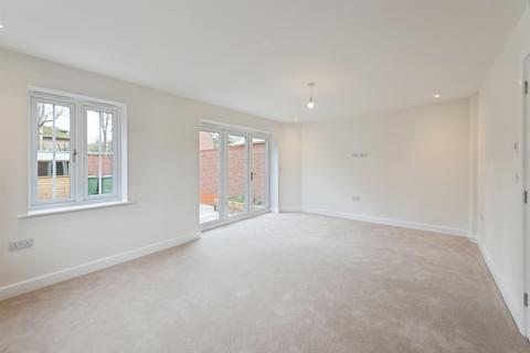 3 bedroom detached house for sale, Beacon Bottom, Park Gate, Southampton