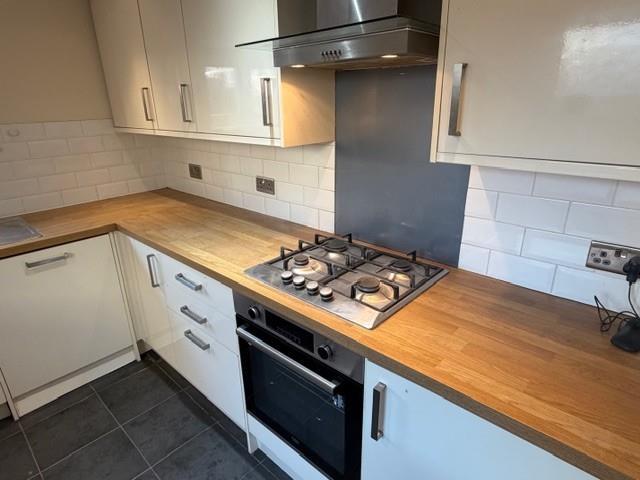 Kitchen worktop.jpg