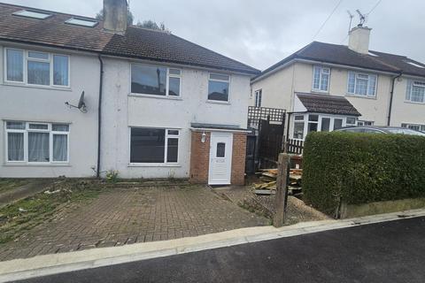 4 bedroom semi-detached house to rent, Sullivan Way, Elstree WD6