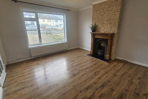 4 bedroom semi-detached house to rent, Sullivan Way, Elstree WD6