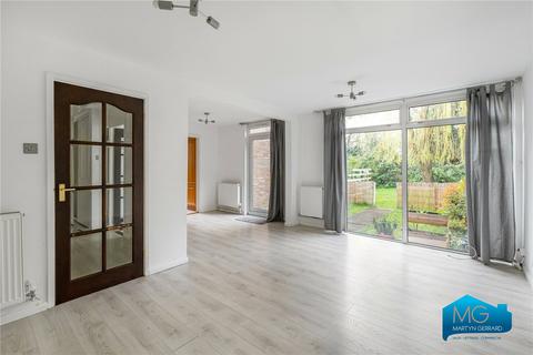 undefined, Merridene, London, N21