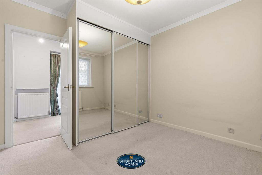 30 A Alfriston Road (21 of 30).jpg