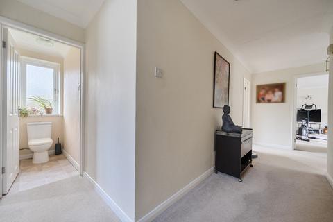 undefined, Derek Road, Maidenhead, SL6