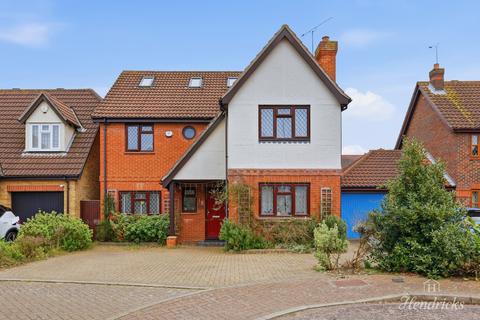 undefined, Alleyn Place, Westcliff-on-sea, SS0 8