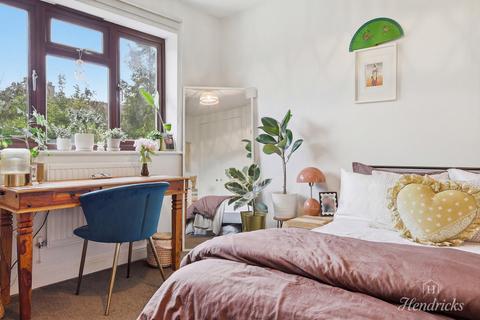 undefined, Alleyn Place, Westcliff-on-sea, SS0 8