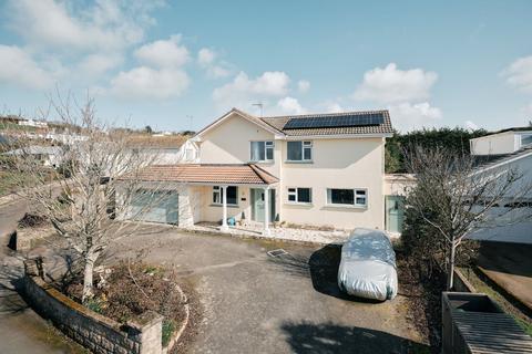 5 bedroom detached house for sale, 22 Magnolia Gardens, St. Lawrence JE3