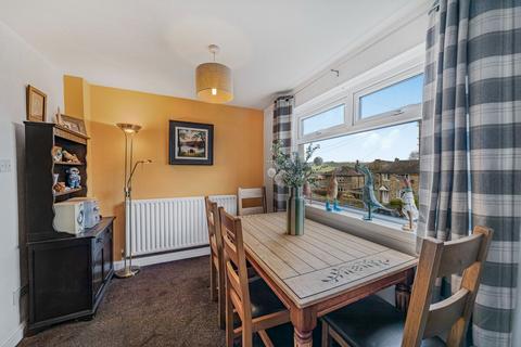 3 bedroom terraced house for sale, Chapel Road, Steeton, Keighley