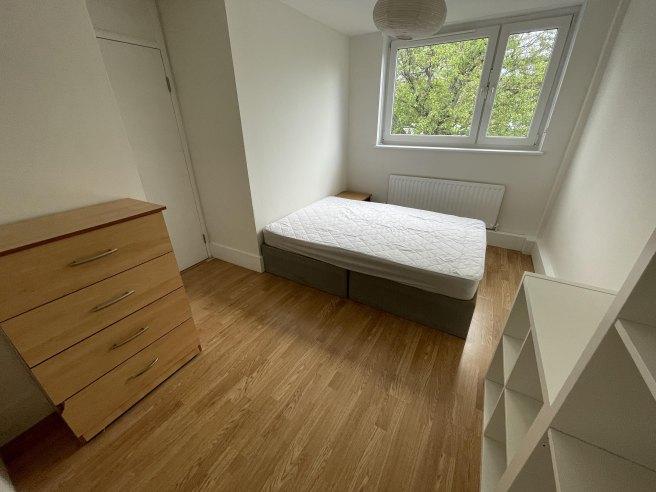 Westbridge-road-sw11-3tl-1051048