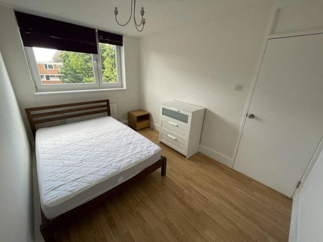 Westbridge-road-sw11-3tl-1051054