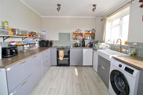 undefined, Fitzgerald Avenue, Seaford