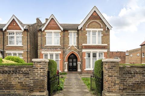 undefined, Uxbridge Road, Ealing, W5