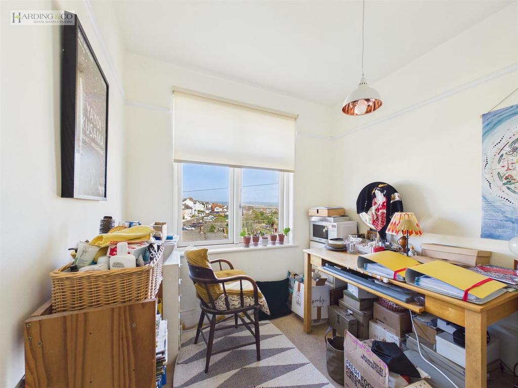 Bedroom 3.jpg
