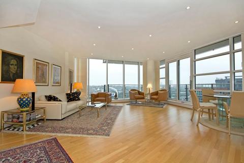 3 bedroom flat to rent, Juniper Drive, London, SW18