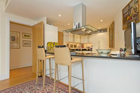 3 bedroom flat to rent, Juniper Drive, London, SW18