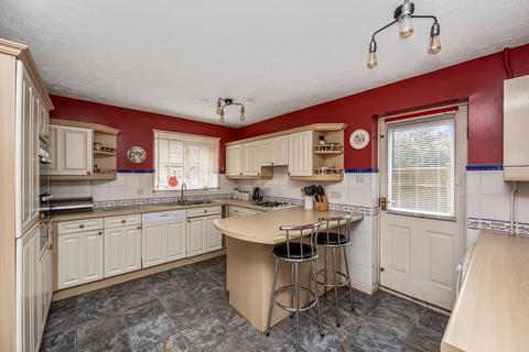 4 bedroom detached house for sale, Pagewood Close, Crawley RH10