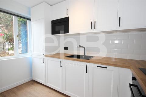 undefined, Burbury Court, Emscote Road, Warwick