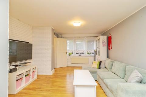 3 bedroom end of terrace house for sale, Golden Drive, Eaglestone, Milton Keynes, Buckinghamshire, MK6