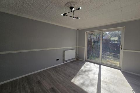 undefined, Elsworth Close, Feltham