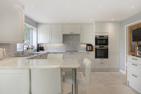 4 bedroom detached house for sale, Watford Road, Hertfordshire AL2