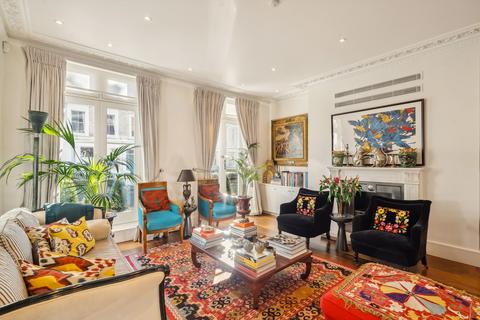 4 bedroom semi-detached house to rent, Gertrude Street, London, SW10