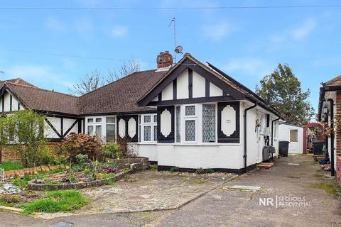2 bedroom bungalow for sale, Cheshire Gardens, Chessington, Surrey. KT9
