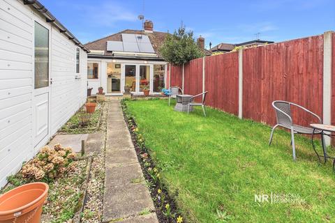 2 bedroom bungalow for sale, Cheshire Gardens, Chessington, Surrey. KT9