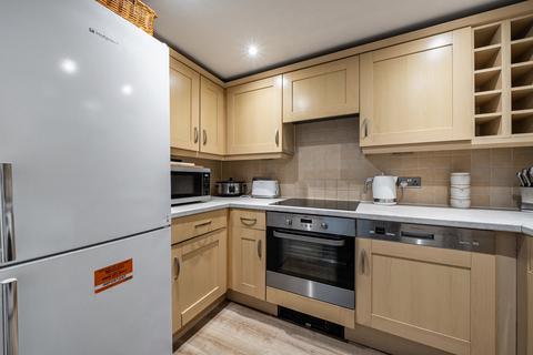 2 bedroom apartment for sale, Covesfield, Gravesend, Kent