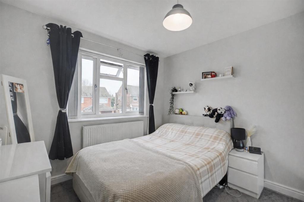 Bedroom 2 1.jpeg