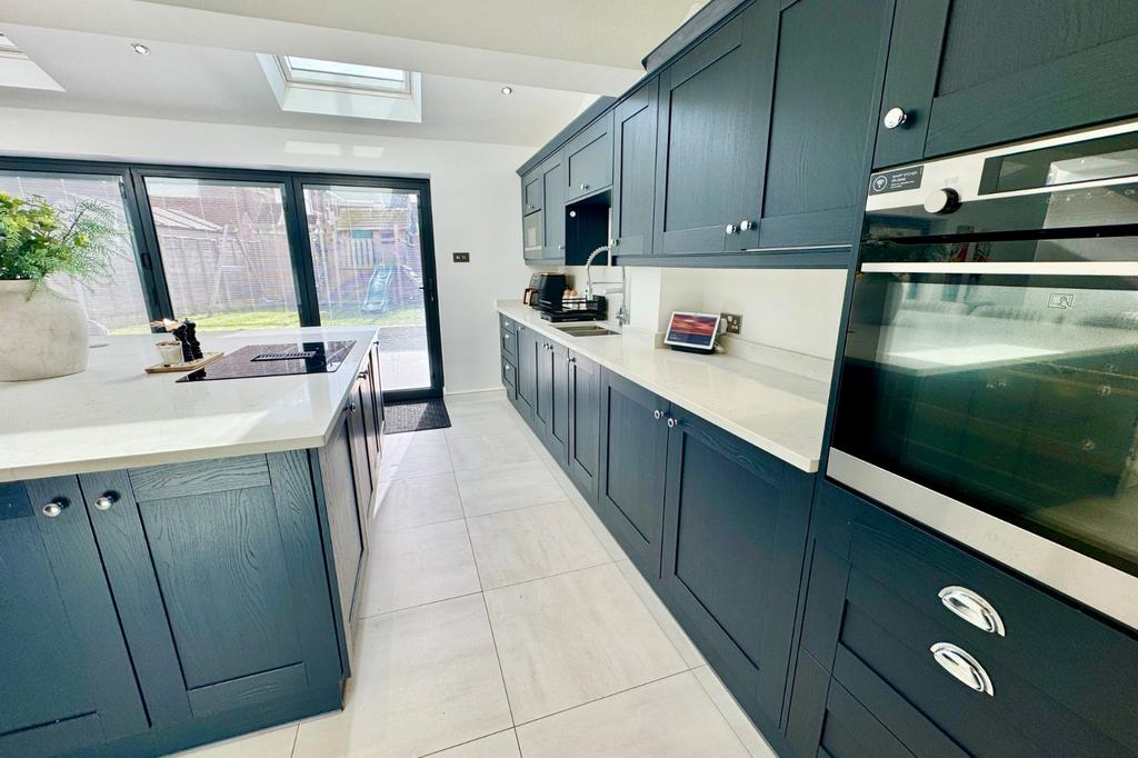 Kitchen Family Room