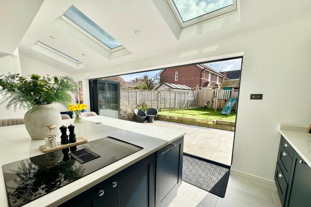 Kitchen Family Room