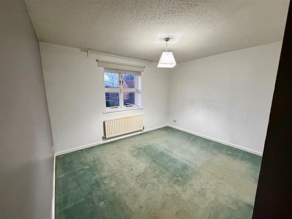 Teal Close bedroom.jpg