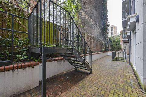 1 bedroom flat for sale, Artillery Mansions, Westminster, London, SW1H