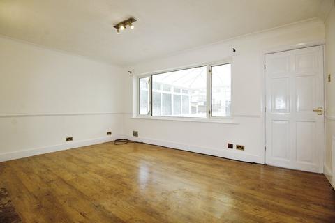 3 bedroom semi-detached house for sale, Pear Tree Close, Brinsworth, Rotherham, South Yorkshire, S60