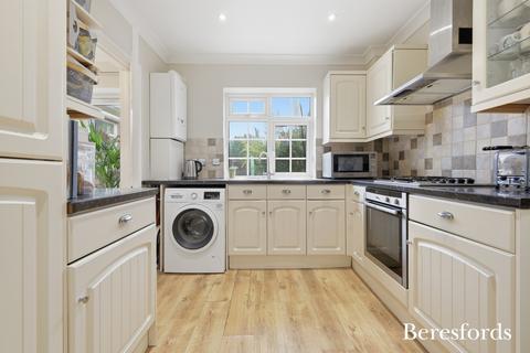 3 bedroom terraced house for sale, Hutton Drive, Hutton, CM13
