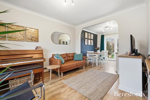 3 bedroom terraced house for sale, Hutton Drive, Hutton, CM13