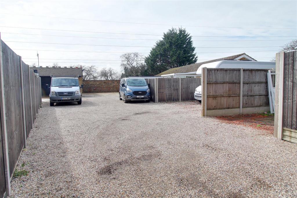 IMG 4528-IMG 4530.jpg